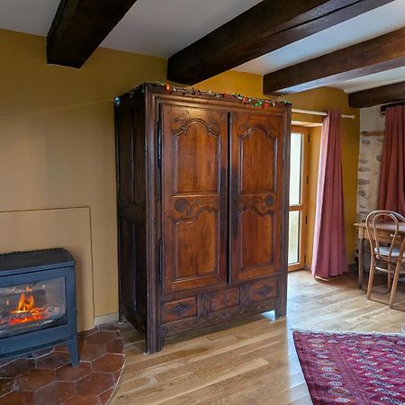 Bed and Breakfast La Tour Du Bois Dormant Plozevet Екстер'єр фото